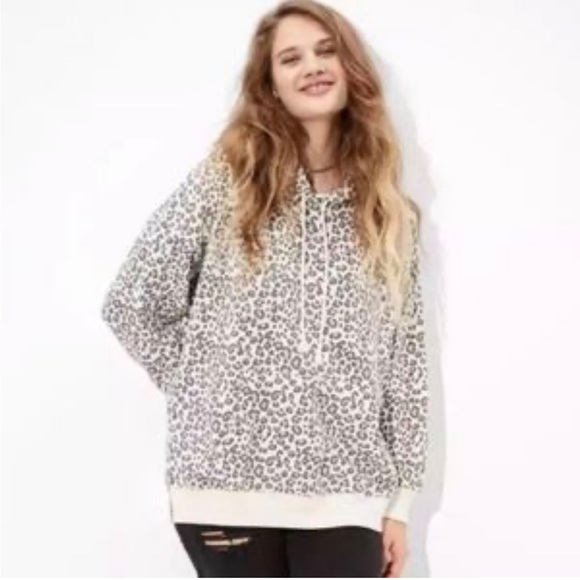 American Eagle leopard hoodie with flaw amazingly soft - Picture 1 of 6